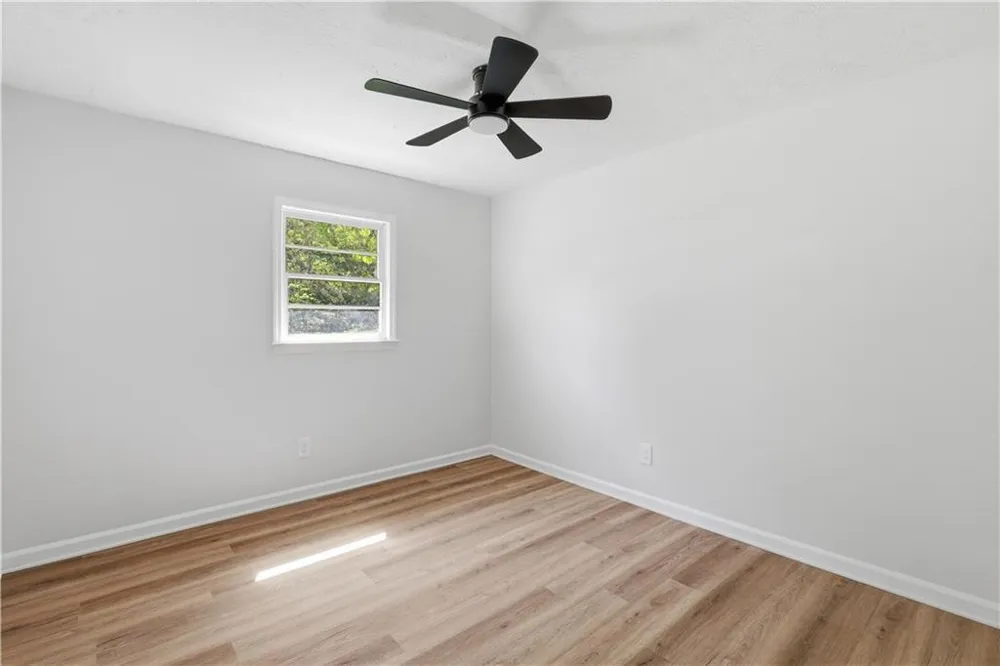 5734 Hill Road Powder Springs, GA 30127
