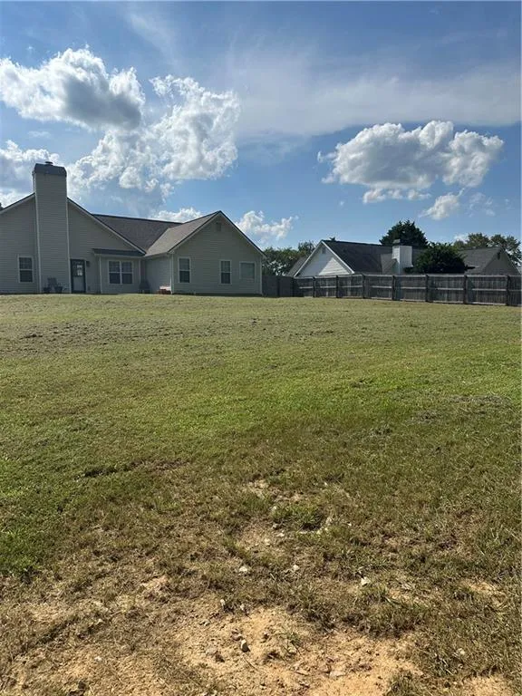 310 Windermere Drive Loganville, GA 30052