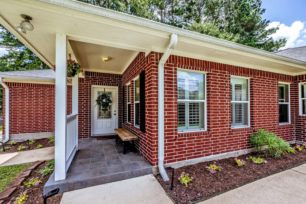 501 Cherry Hills Drive Huntsville, TX 77340