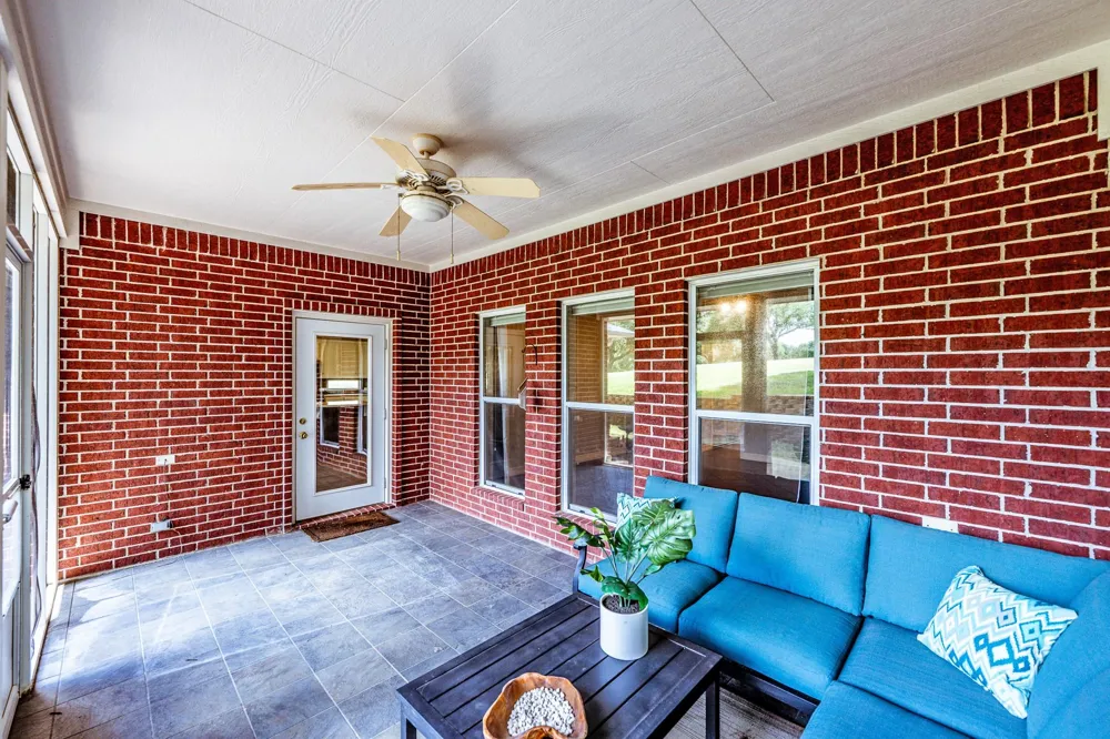 501 Cherry Hills Drive Huntsville, TX 77340