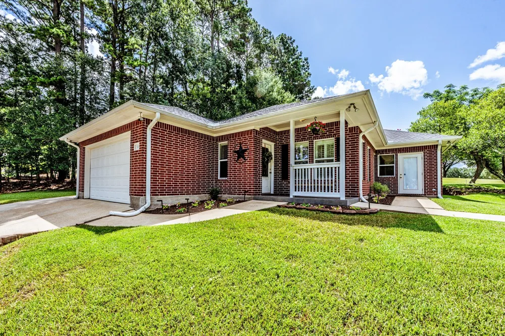 501 Cherry Hills Drive Huntsville, TX 77340