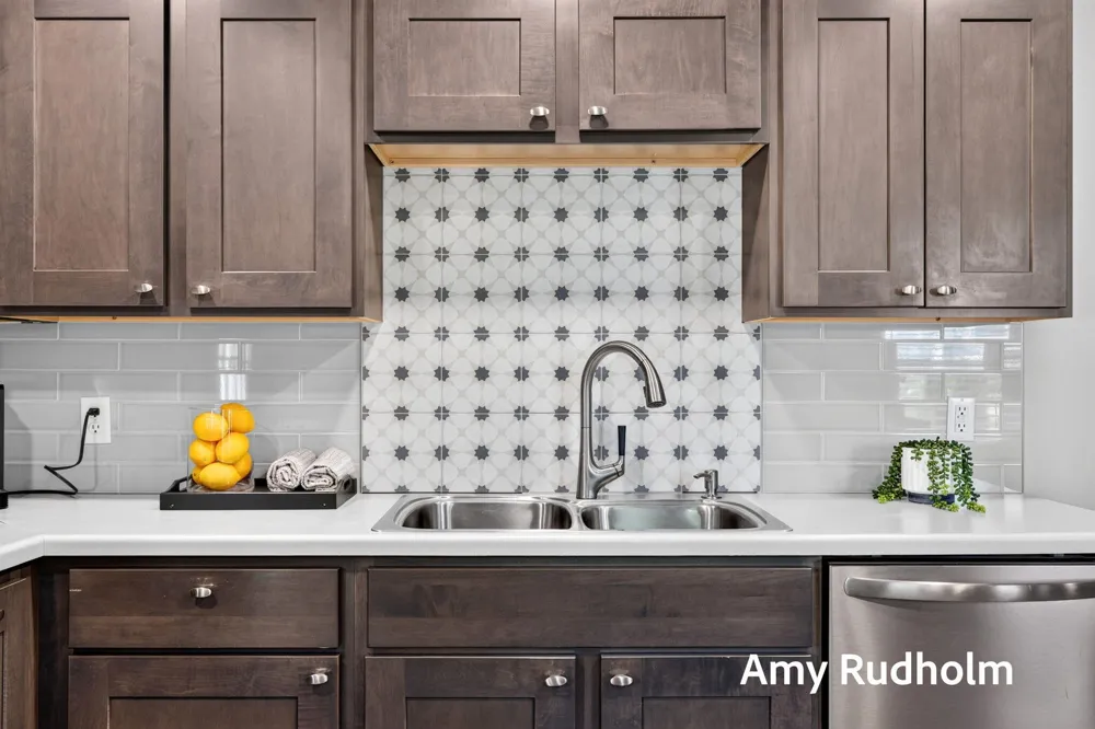 532 Jackson Avenue Grand Haven, MI 49417