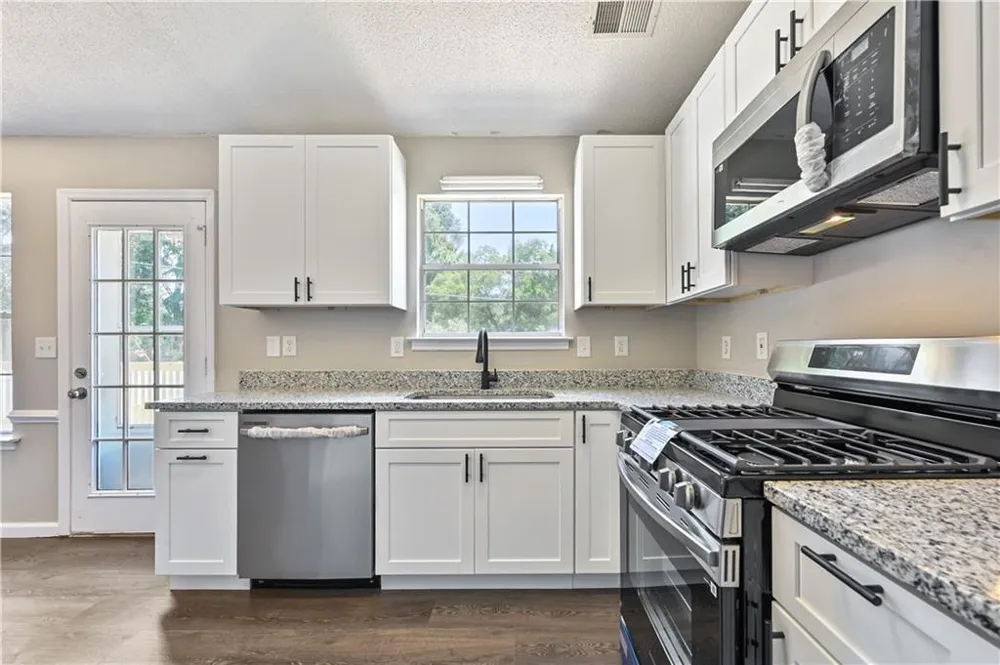 103 River Meadow Drive Calhoun, GA 30701