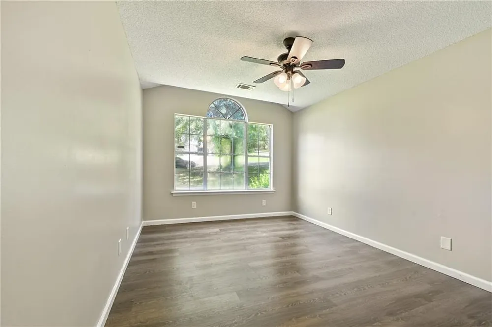 103 River Meadow Drive Calhoun, GA 30701