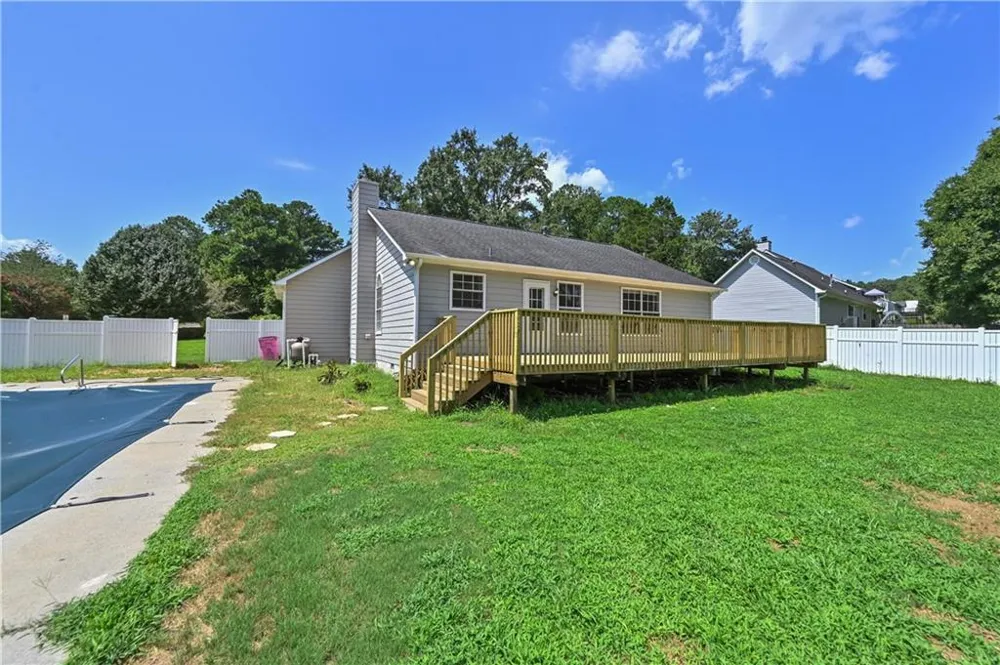 103 River Meadow Drive Calhoun, GA 30701