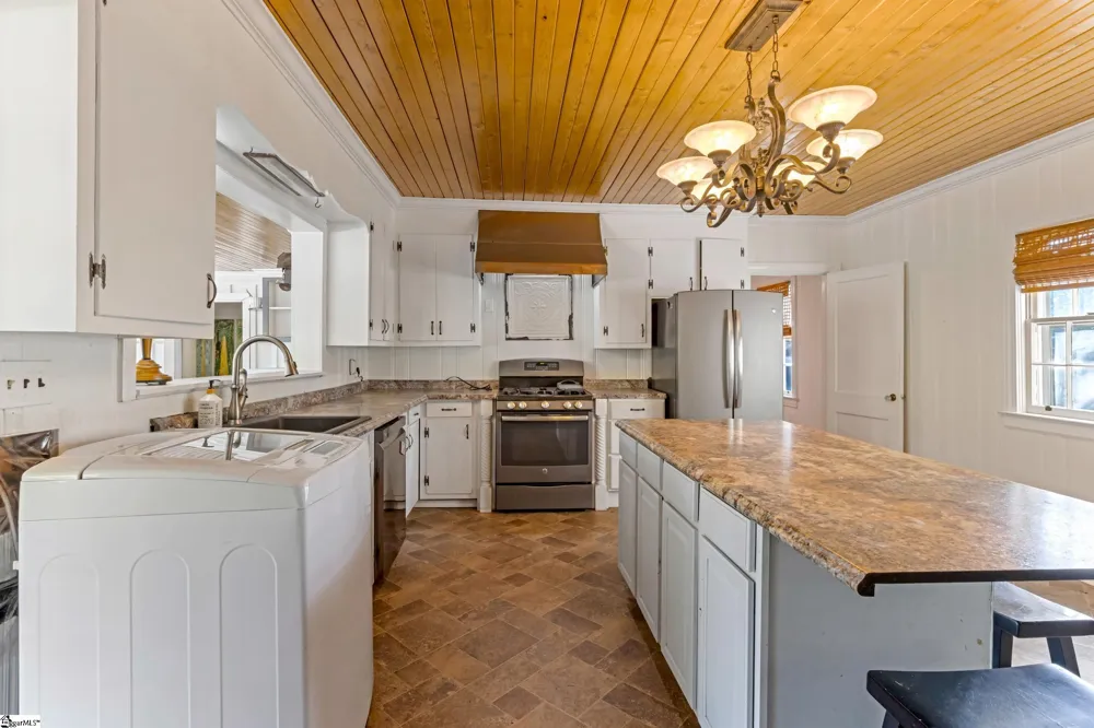 631 Piedmont Golf Course Road Piedmont, SC 29673
