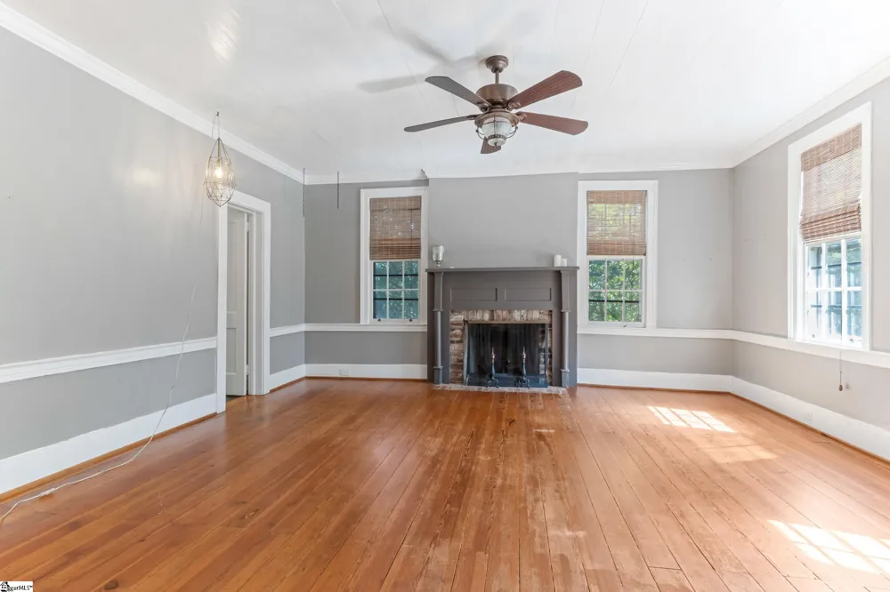 631 Piedmont Golf Course Road Piedmont, SC 29673