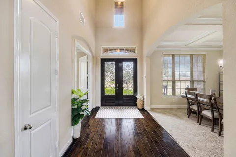 5806 Eden Crest Court