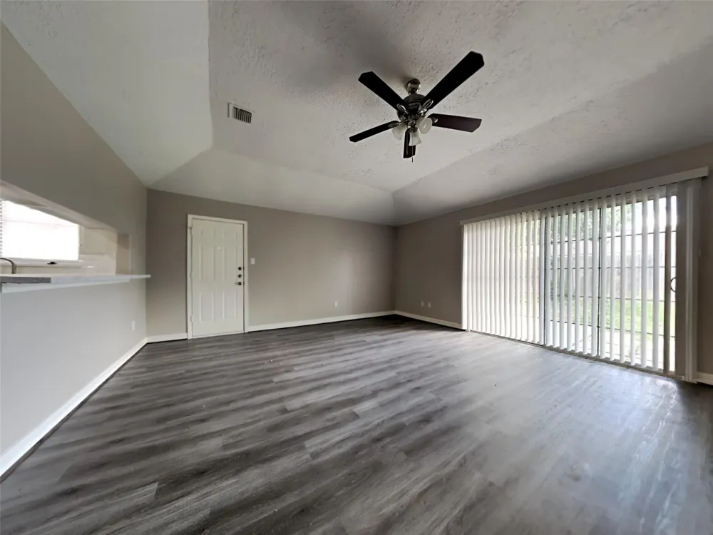 15227 Dunstable Lane Channelview, TX 77530