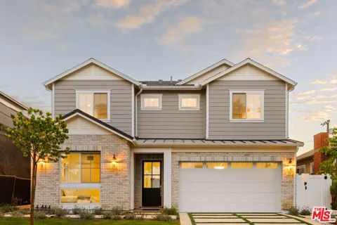 2803 Cardiff Avenue
