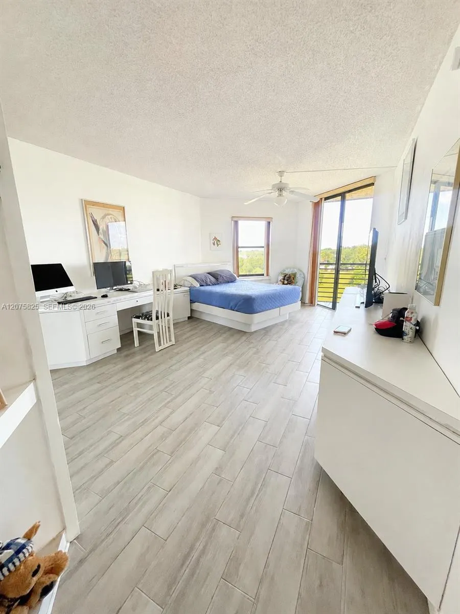 7300 Radice Ct #503 Lauderhill, FL 33319
