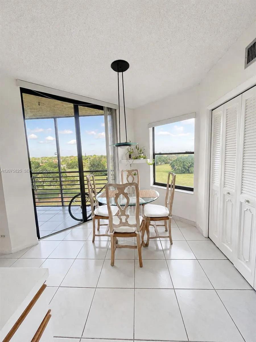 7300 Radice Ct #503 Lauderhill, FL 33319