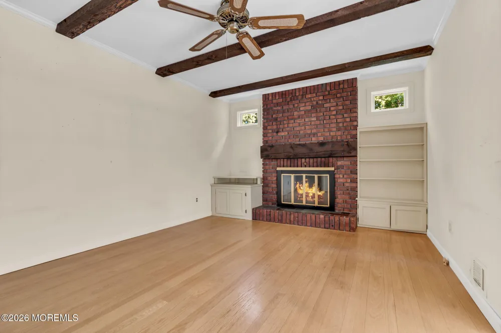 29 Meadowbrook Drive Howell, NJ 07731