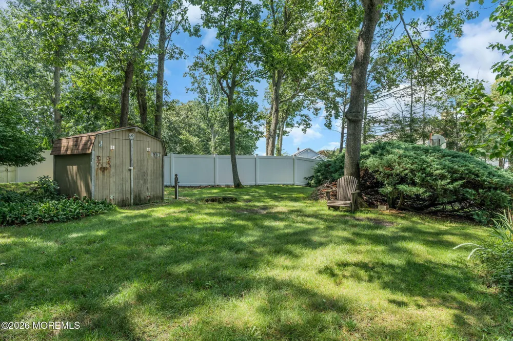 29 Meadowbrook Drive Howell, NJ 07731