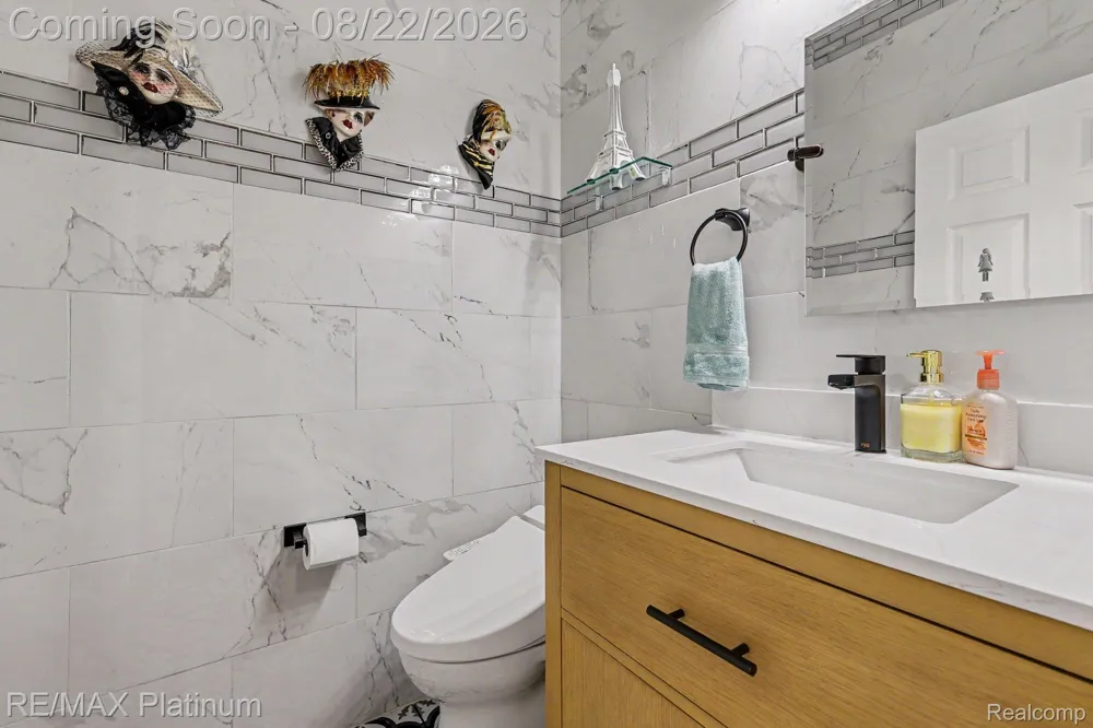 1761 Hamilton Road Meridian Charter Township, MI 48864