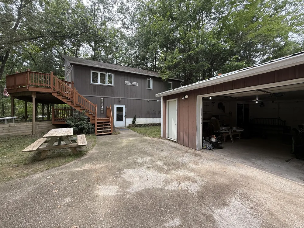 5700 W Lakeshore Court Summit Township, MI 49449