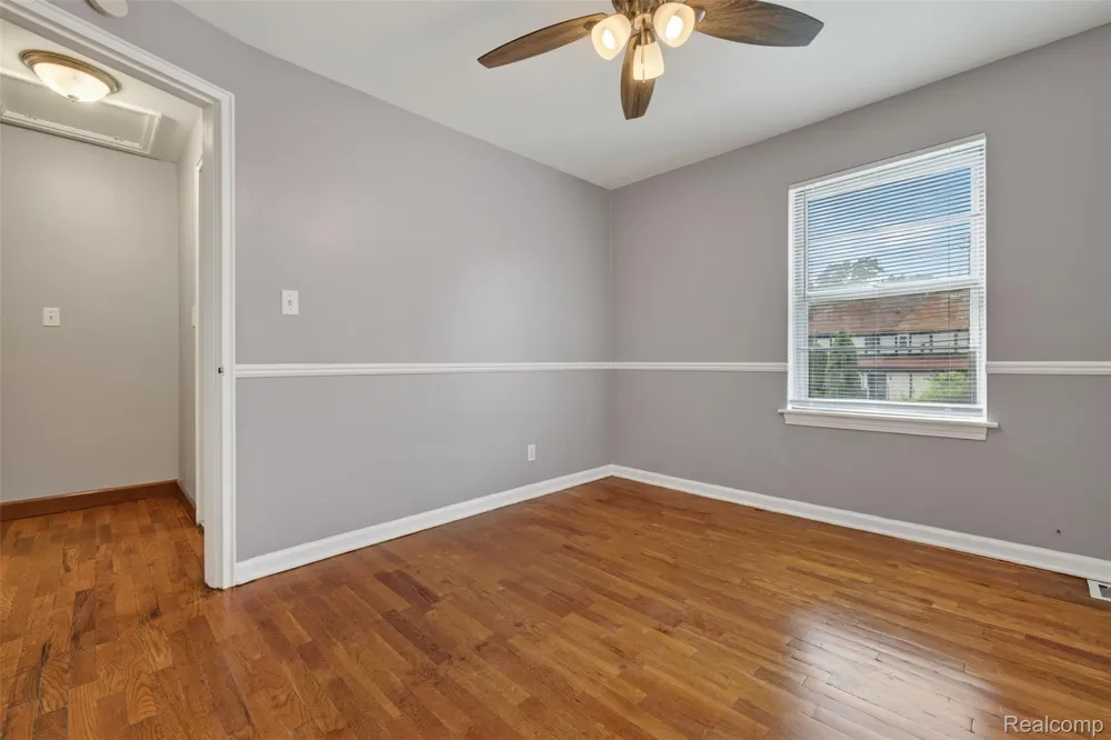 316 Sheffield Avenue Flint City, MI 48503