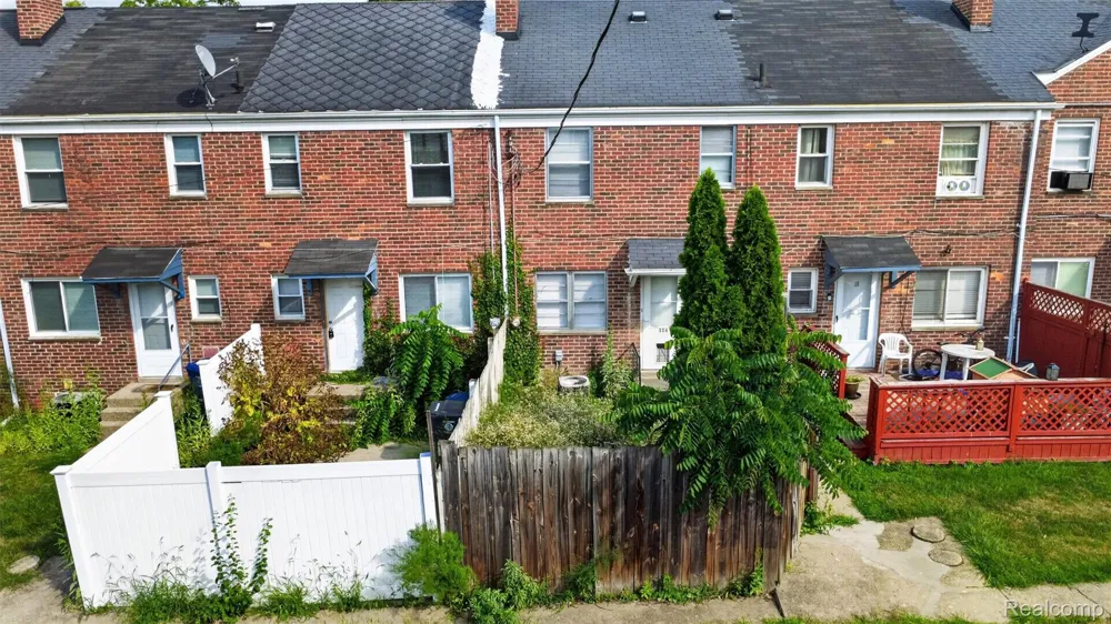 316 Sheffield Avenue Flint City, MI 48503