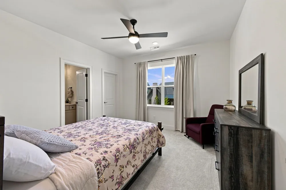 3487 Burgate Trl Thompsons Station, TN 37179