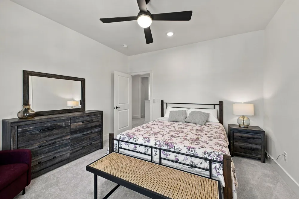 3487 Burgate Trl Thompsons Station, TN 37179