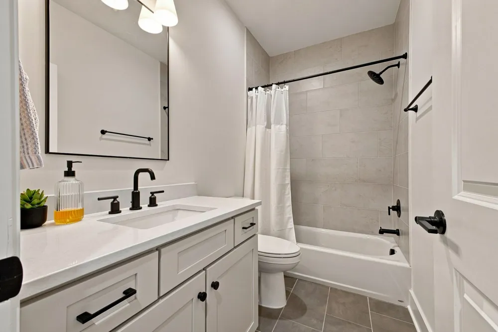 3487 Burgate Trl Thompsons Station, TN 37179