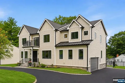 12 Tilden Court