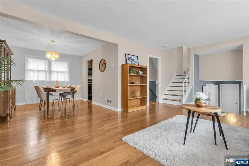 12 Brook Place West Orange, NJ 07052