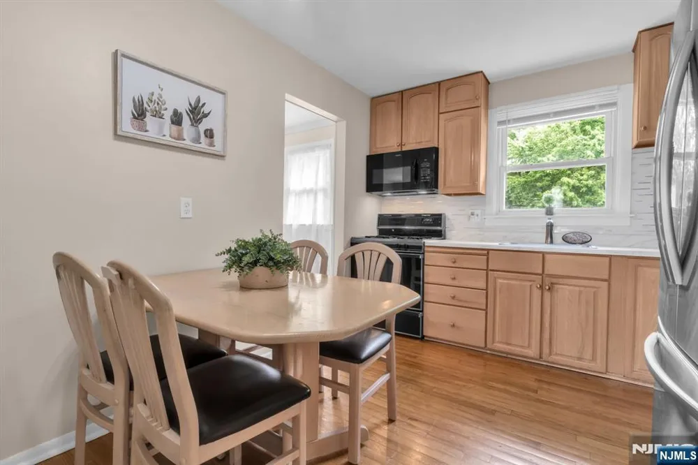12 Brook Place West Orange, NJ 07052