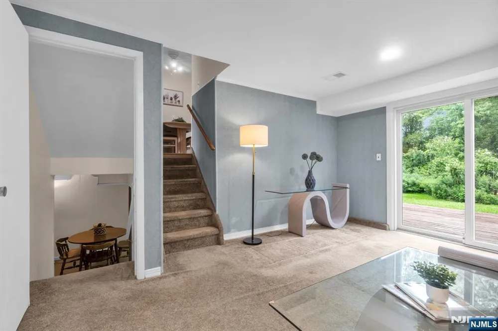 12 Brook Place West Orange, NJ 07052