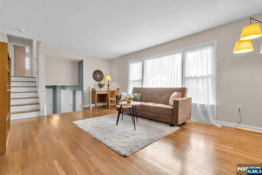 12 Brook Place West Orange, NJ 07052