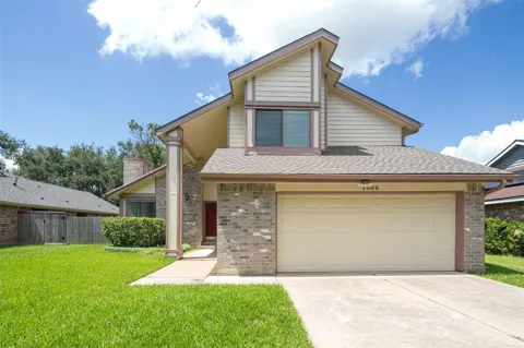 2206 Greencove Lane