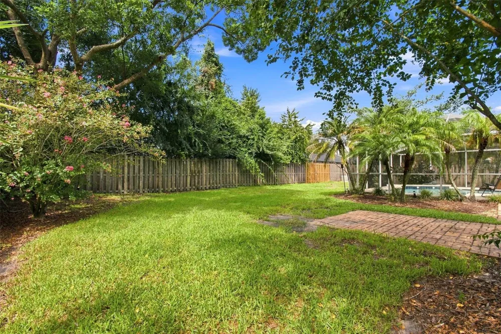 16804 SHEFFIELD PARK DRIVE Lutz, FL 33549