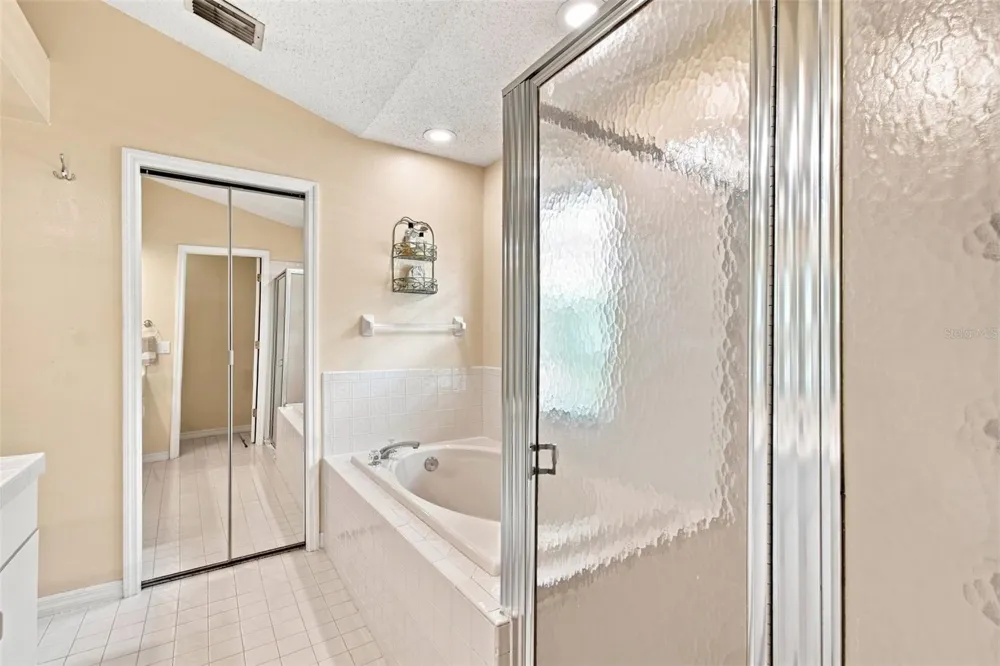 16804 SHEFFIELD PARK DRIVE Lutz, FL 33549