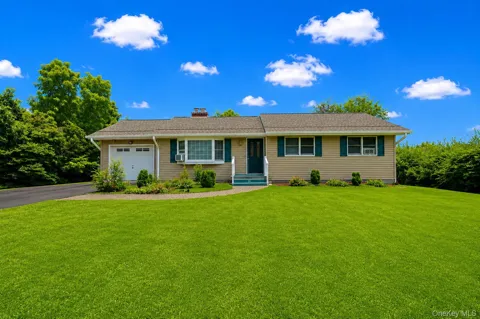33 Magnolia Drive