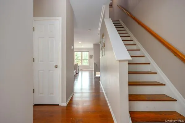 35 Meadow Lane #35-Building 8F Nanuet, NY 10954