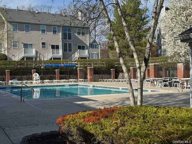 35 Meadow Lane #35-Building 8F Nanuet, NY 10954