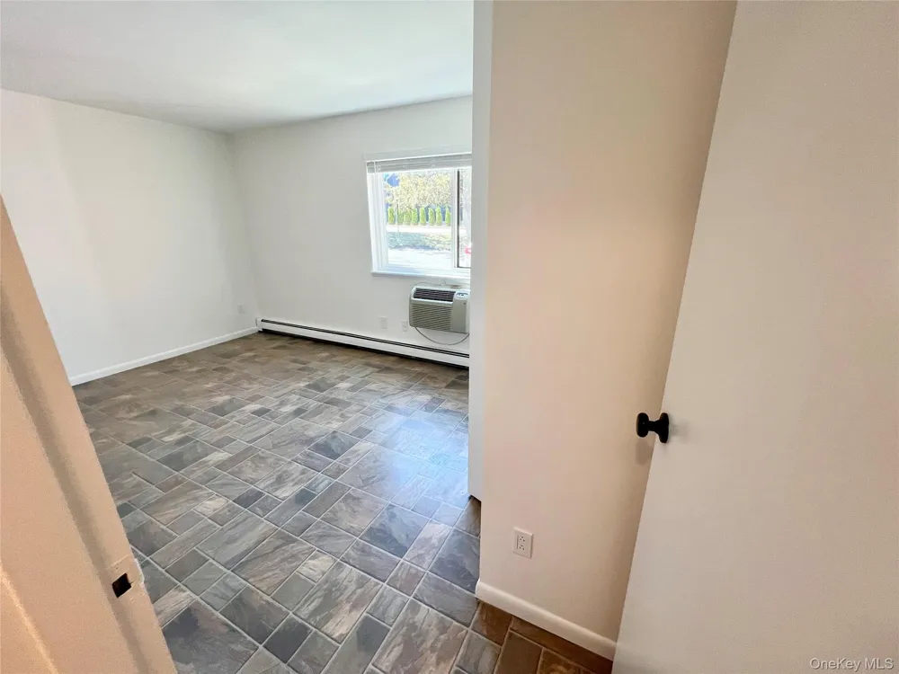 36 Fair #B11 Cold Spring, NY 10516
