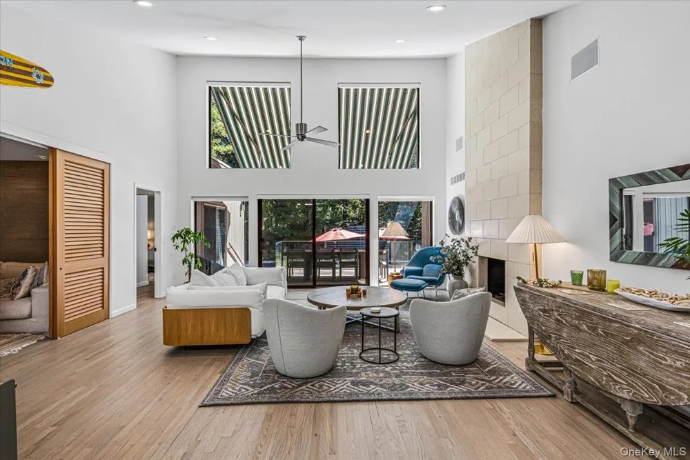 3 Quantuck Bay Lane Westhampton Beach, NY 11978