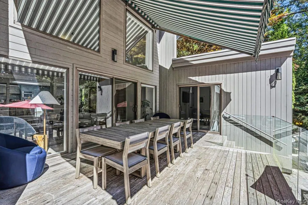 3 Quantuck Bay Lane Westhampton Beach, NY 11978
