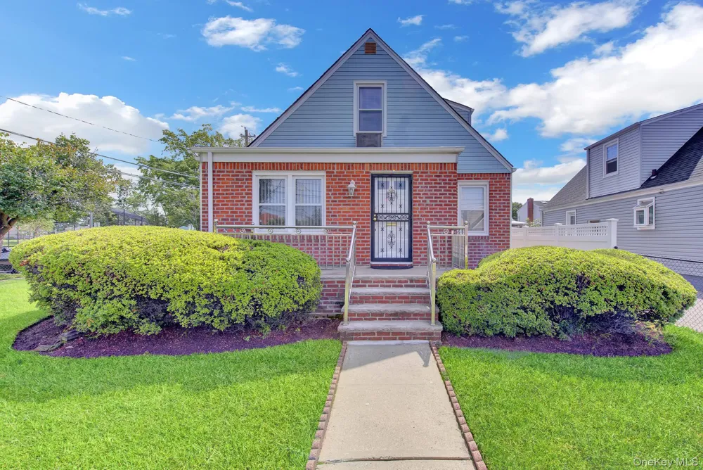 409 Saint Agnes Place Franklin Square, NY 11010