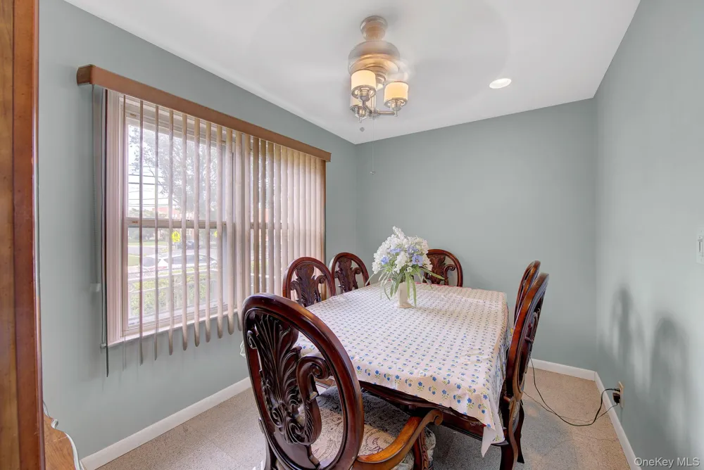 409 Saint Agnes Place Franklin Square, NY 11010