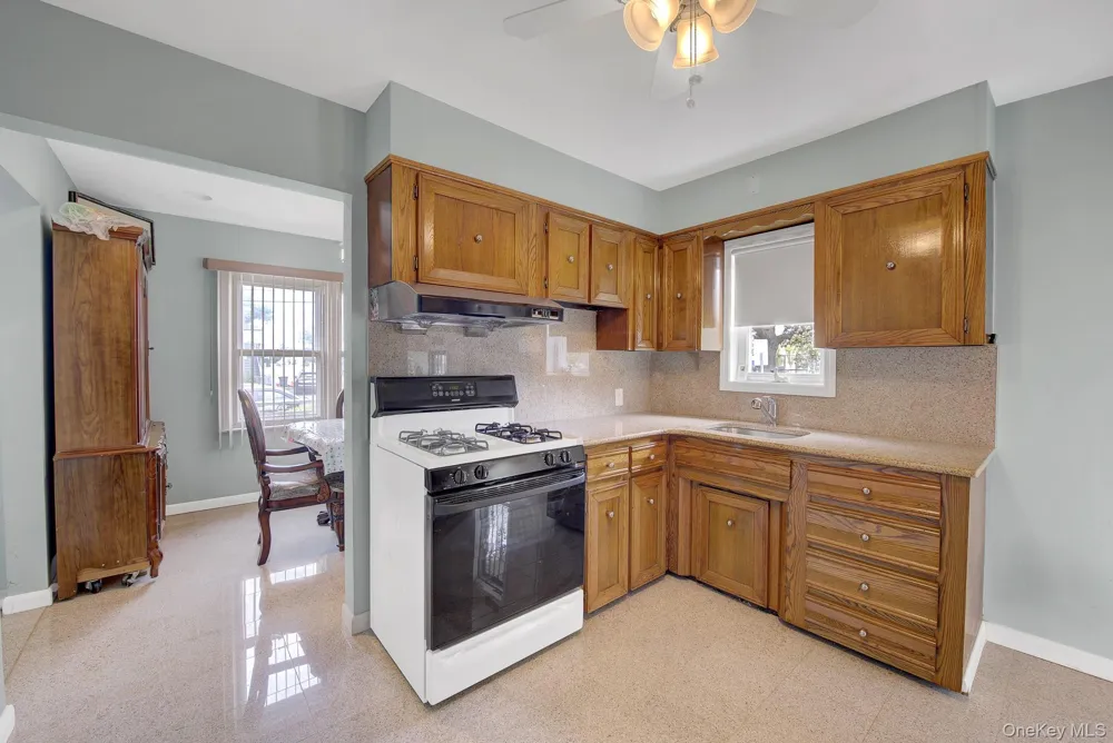 409 Saint Agnes Place Franklin Square, NY 11010