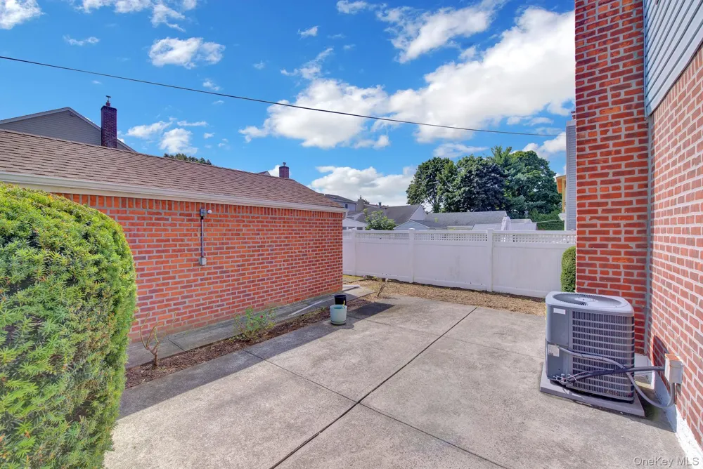 409 Saint Agnes Place Franklin Square, NY 11010