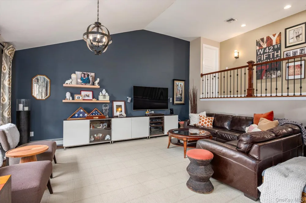 1415 Gaston Street Wantagh, NY 11793