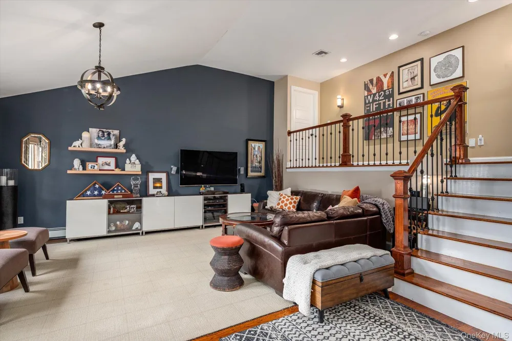 1415 Gaston Street Wantagh, NY 11793