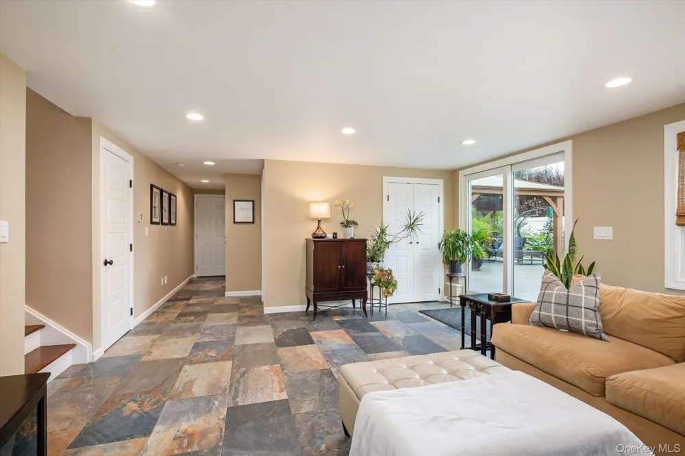 1415 Gaston Street Wantagh, NY 11793