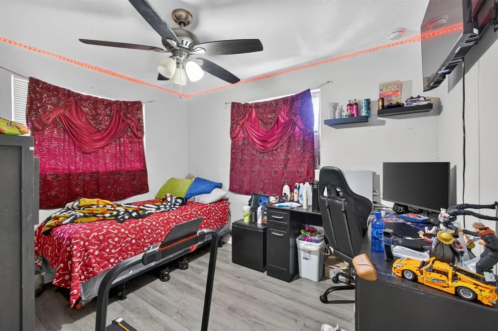 3408 Avenue H W West Palm Beach, FL 33404