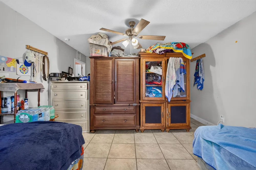 3408 Avenue H W West Palm Beach, FL 33404
