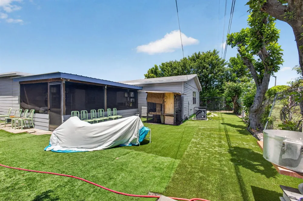 3408 Avenue H W West Palm Beach, FL 33404