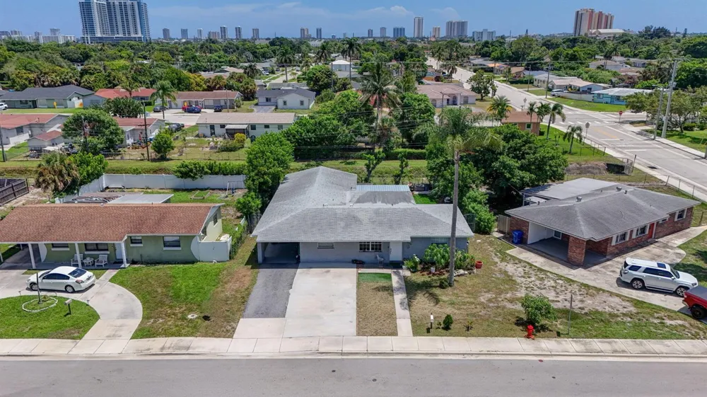 3408 Avenue H W West Palm Beach, FL 33404